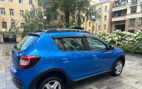 Renault Sandero II рестайлинг, 2017 год, 910 000 рублей, 5 фотография