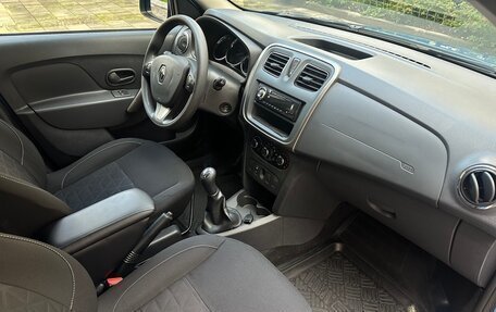Renault Sandero II рестайлинг, 2017 год, 910 000 рублей, 9 фотография