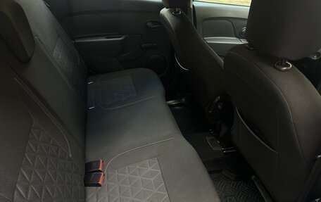 Renault Sandero II рестайлинг, 2017 год, 910 000 рублей, 12 фотография