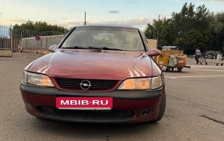 Opel Vectra B рестайлинг, 1996 год, 180 000 рублей, 3 фотография