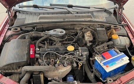 Opel Vectra B рестайлинг, 1996 год, 180 000 рублей, 9 фотография