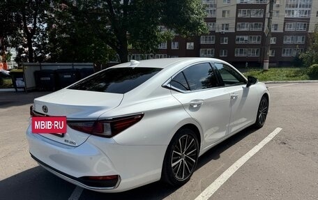 Lexus ES VII, 2021 год, 6 050 000 рублей, 10 фотография