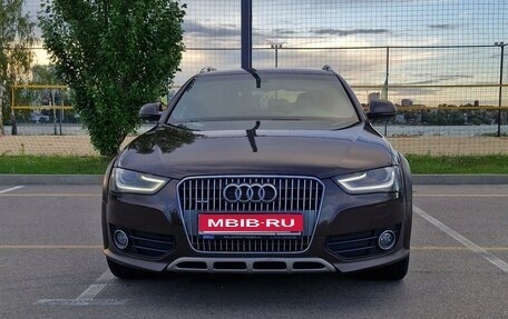 Audi A4 allroad, 2013 год, 1 900 000 рублей, 1 фотография
