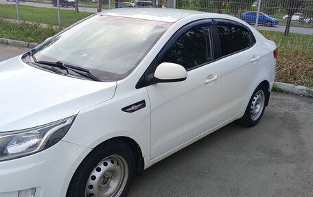 KIA Rio III рестайлинг, 2012 год, 830 000 рублей, 3 фотография