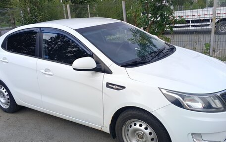 KIA Rio III рестайлинг, 2012 год, 830 000 рублей, 5 фотография