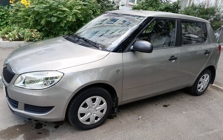 Skoda Fabia II, 2010 год, 1 000 000 рублей, 3 фотография