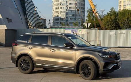 Geely Atlas, 2023 год, 2 400 000 рублей, 3 фотография