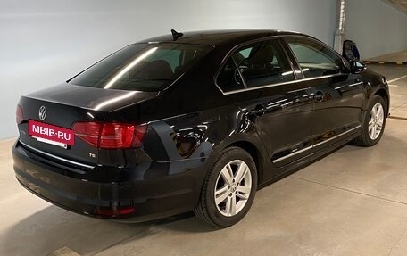 Volkswagen Jetta VI, 2018 год, 1 670 000 рублей, 3 фотография