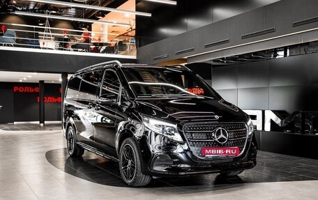 Mercedes-Benz V-Класс, 2024 год, 16 900 000 рублей, 2 фотография
