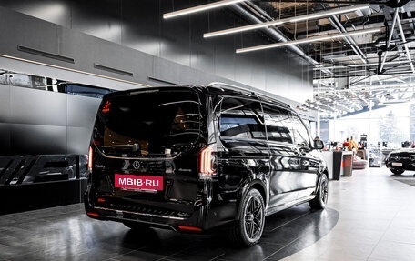 Mercedes-Benz V-Класс, 2024 год, 16 900 000 рублей, 10 фотография