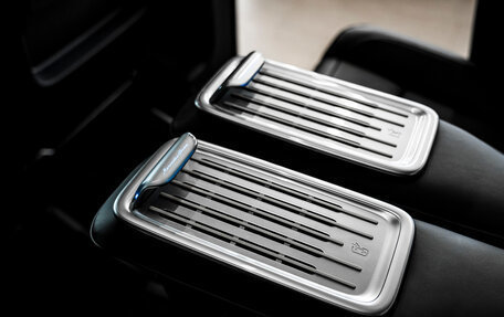 Mercedes-Benz V-Класс, 2024 год, 16 900 000 рублей, 19 фотография