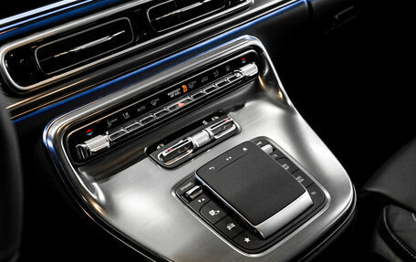 Mercedes-Benz V-Класс, 2024 год, 16 900 000 рублей, 23 фотография