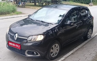 Renault Sandero II рестайлинг, 2017 год, 1 200 000 рублей, 1 фотография