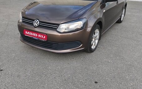 Volkswagen Polo VI (EU Market), 2014 год, 940 000 рублей, 1 фотография