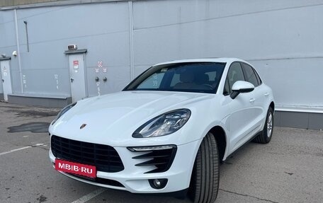 Porsche Macan I рестайлинг, 2016 год, 3 250 000 рублей, 4 фотография