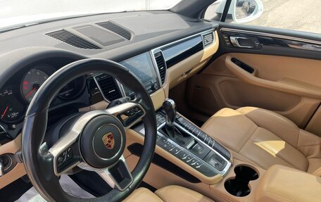 Porsche Macan I рестайлинг, 2016 год, 3 250 000 рублей, 21 фотография