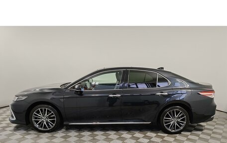 Toyota Camry, 2023 год, 3 780 000 рублей, 8 фотография