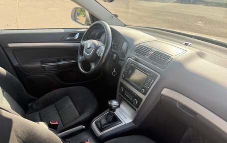 Skoda Octavia, 2011 год, 650 000 рублей, 4 фотография
