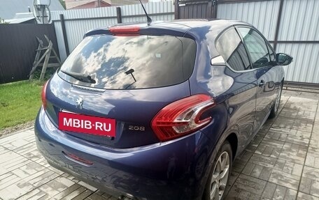 Peugeot 208 II, 2013 год, 590 000 рублей, 3 фотография