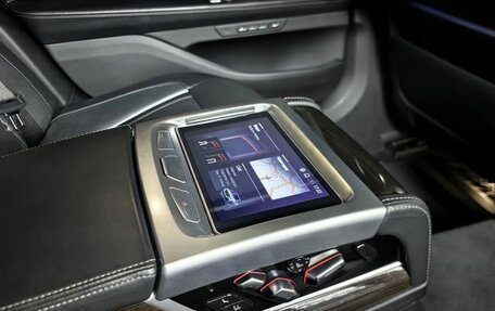 BMW 7 серия, 2021 год, 8 300 000 рублей, 2 фотография
