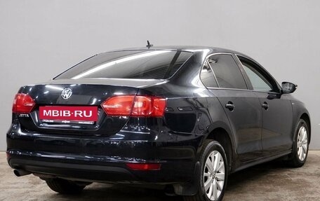 Volkswagen Jetta VI, 2013 год, 1 090 000 рублей, 5 фотография