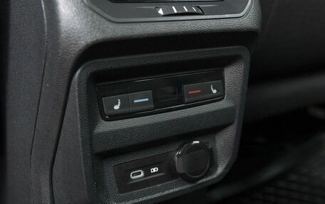 Volkswagen Tiguan II, 2020 год, 2 994 000 рублей, 10 фотография