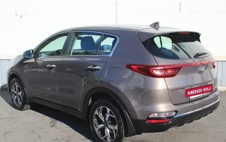 KIA Sportage IV рестайлинг, 2018 год, 1 780 000 рублей, 5 фотография