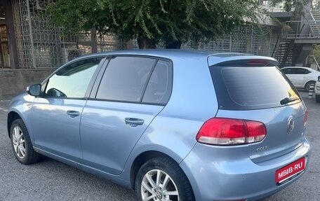 Volkswagen Golf VI, 2009 год, 420 000 рублей, 1 фотография