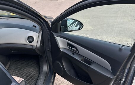 Chevrolet Cruze II, 2014 год, 550 000 рублей, 6 фотография