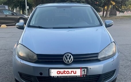 Volkswagen Golf VI, 2009 год, 420 000 рублей, 2 фотография