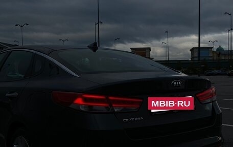 KIA Optima IV, 2018 год, 1 870 000 рублей, 8 фотография