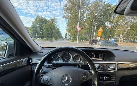 Mercedes-Benz E-Класс, 2009 год, 1 400 000 рублей, 12 фотография