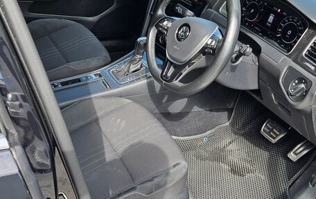 Volkswagen Golf VII, 2017 год, 1 885 700 рублей, 8 фотография