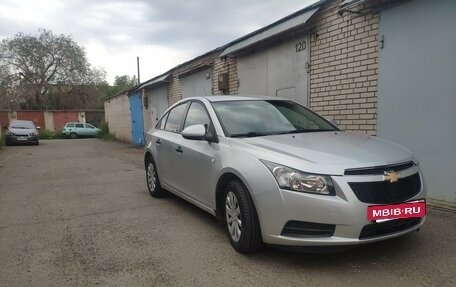 Chevrolet Cruze II, 2012 год, 820 000 рублей, 5 фотография