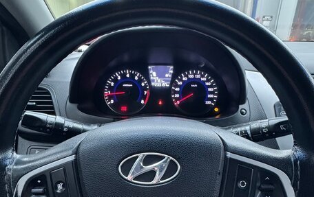 Hyundai Solaris II рестайлинг, 2012 год, 615 000 рублей, 9 фотография