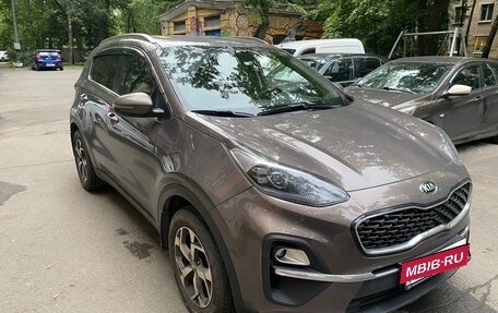 KIA Sportage IV рестайлинг, 2020 год, 2 500 000 рублей, 2 фотография