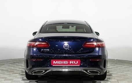 Mercedes-Benz E-Класс, 2017 год, 3 449 700 рублей, 6 фотография