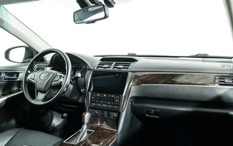 Toyota Camry, 2016 год, 2 099 700 рублей, 9 фотография