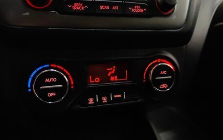 KIA Rio III рестайлинг, 2014 год, 698 000 рублей, 15 фотография