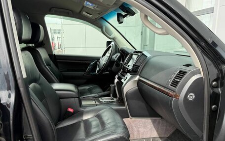 Toyota Land Cruiser 200, 2013 год, 3 377 000 рублей, 15 фотография