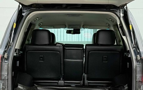 Toyota Land Cruiser 200, 2013 год, 3 377 000 рублей, 23 фотография
