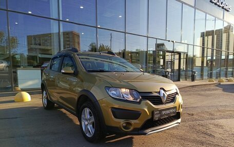 Renault Sandero II рестайлинг, 2015 год, 798 000 рублей, 3 фотография