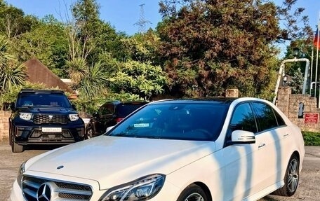 Mercedes-Benz E-Класс, 2013 год, 2 600 000 рублей, 1 фотография