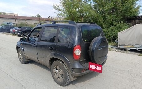Chevrolet Niva I рестайлинг, 2010 год, 415 000 рублей, 8 фотография