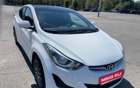 Hyundai Elantra V, 2015 год, 1 255 000 рублей, 2 фотография