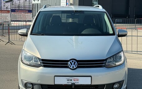 Volkswagen Touran III, 2011 год, 1 097 000 рублей, 6 фотография