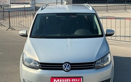 Volkswagen Touran III, 2011 год, 1 097 000 рублей, 7 фотография