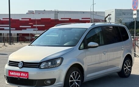Volkswagen Touran III, 2011 год, 1 097 000 рублей, 9 фотография