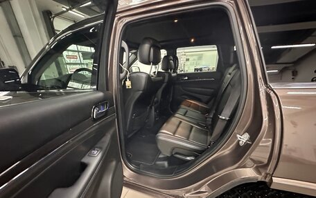 Jeep Grand Cherokee, 2019 год, 3 700 000 рублей, 12 фотография