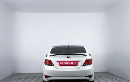 Hyundai Solaris II рестайлинг, 2015 год, 690 000 рублей, 6 фотография